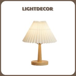 Đèn bàn thân gỗ